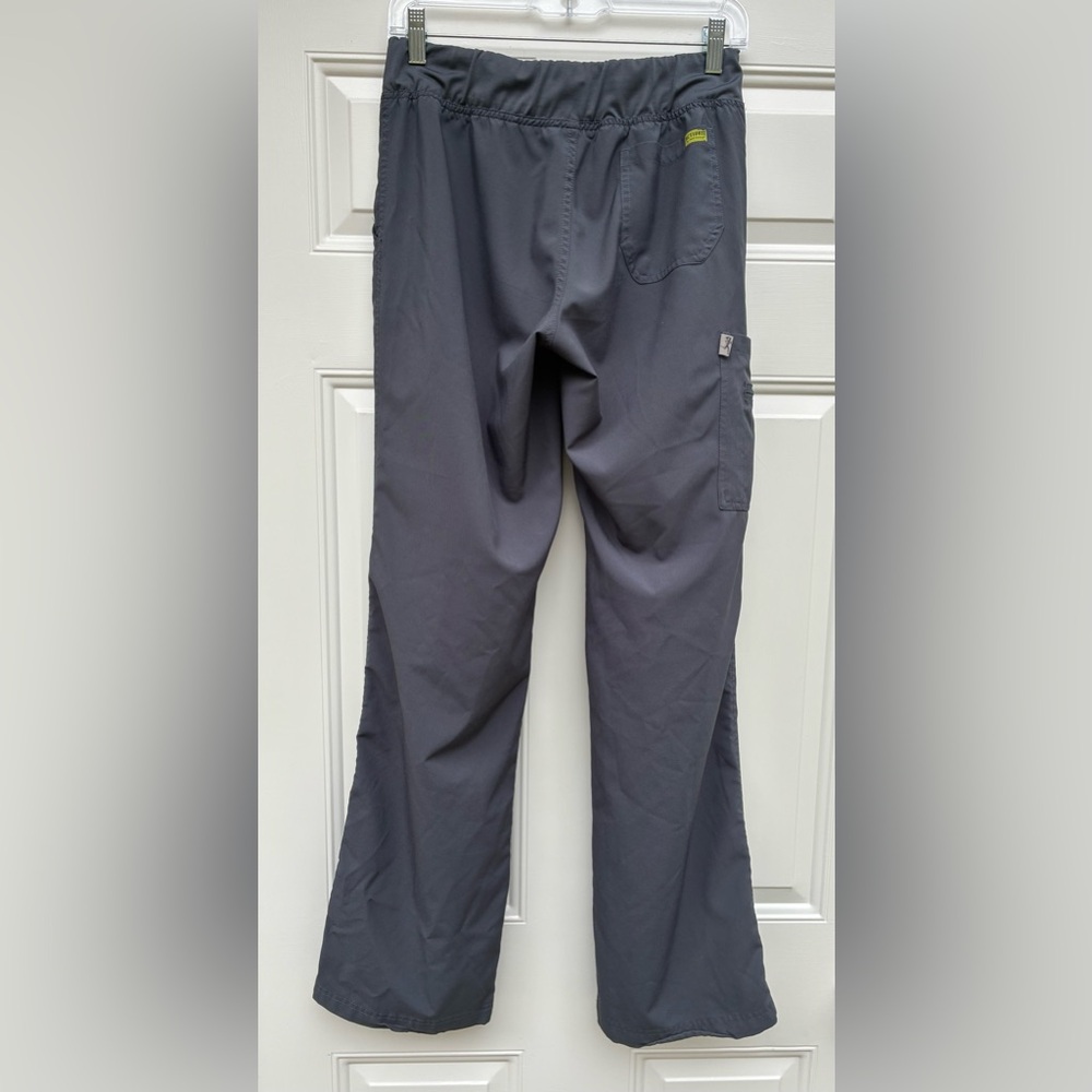 Activate by Med Couture Womens Yoga Cargo Scrub Pants Sz S - Picture 2 of 13